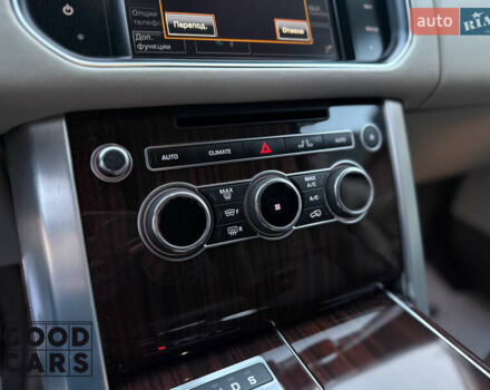 Чорний Ленд Ровер Рендж Ровер, об'ємом двигуна 2.99 л та пробігом 132 тис. км за 39000 $, фото 28 на Automoto.ua