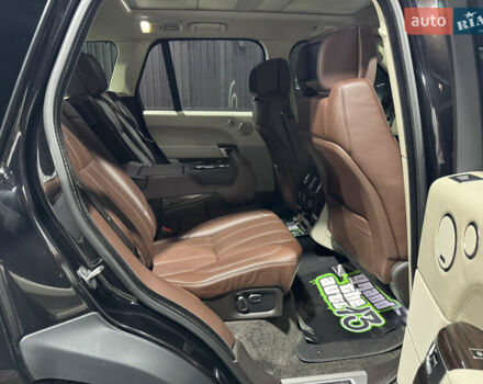 Чорний Ленд Ровер Рендж Ровер, об'ємом двигуна 4.37 л та пробігом 246 тис. км за 32299 $, фото 31 на Automoto.ua