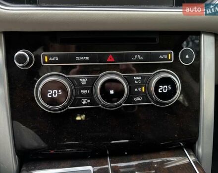 Черный Ленд Ровер Рендж Ровер, объемом двигателя 5 л и пробегом 175 тыс. км за 40300 $, фото 47 на Automoto.ua