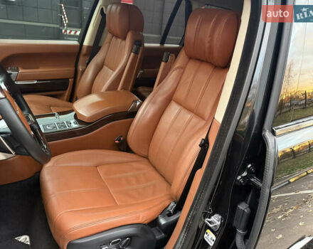 Чорний Ленд Ровер Рендж Ровер, об'ємом двигуна 4.37 л та пробігом 165 тис. км за 37500 $, фото 42 на Automoto.ua