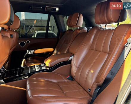 Ленд Ровер Рендж Ровер 2014 у Житомирі на Automoto.ua Чорний Ленд Ровер Рендж Ровер, об'ємом двигуна 5 л та пробігом 144 тис. км за 38999 $, фото 44 на Automoto.ua