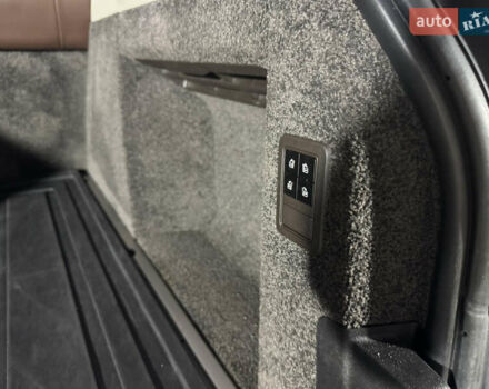 Чорний Ленд Ровер Рендж Ровер, об'ємом двигуна 4.37 л та пробігом 246 тис. км за 32299 $, фото 50 на Automoto.ua