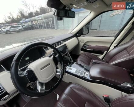 Черный Ленд Ровер Рендж Ровер, объемом двигателя 4.4 л и пробегом 221 тыс. км за 35000 $, фото 27 на Automoto.ua