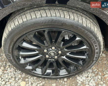 Чорний Ленд Ровер Рендж Ровер, об'ємом двигуна 5 л та пробігом 200 тис. км за 29000 $, фото 9 на Automoto.ua