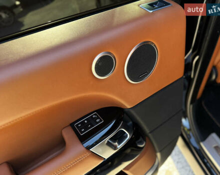 Ленд Ровер Рендж Ровер 2014 у Житомирі на Automoto.ua Чорний Ленд Ровер Рендж Ровер, об'ємом двигуна 5 л та пробігом 144 тис. км за 38999 $, фото 42 на Automoto.ua