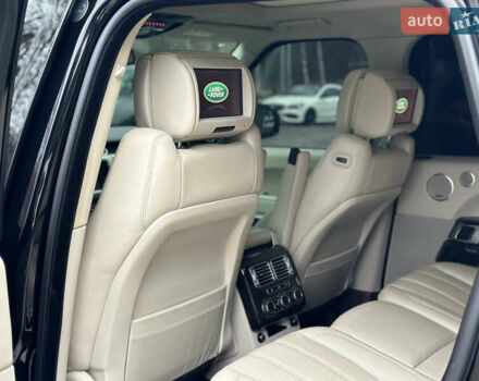 Чорний Ленд Ровер Рендж Ровер, об'ємом двигуна 5 л та пробігом 200 тис. км за 29000 $, фото 19 на Automoto.ua