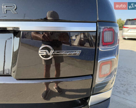 Черный Ленд Ровер Рендж Ровер, объемом двигателя 4.37 л и пробегом 202 тыс. км за 61499 $, фото 53 на Automoto.ua