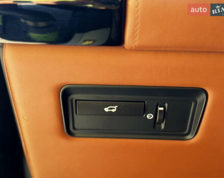 Ленд Ровер Рендж Ровер 2014 у Житомирі на Automoto.ua Чорний Ленд Ровер Рендж Ровер, об'ємом двигуна 5 л та пробігом 144 тис. км за 38999 $, фото 30 на Automoto.ua