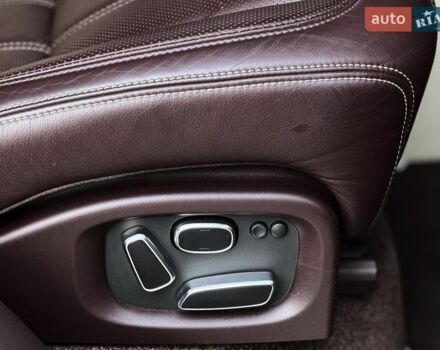 Чорний Ленд Ровер Рендж Ровер, об'ємом двигуна 4.4 л та пробігом 221 тис. км за 28800 $, фото 47 на Automoto.ua