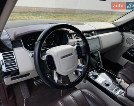 Чорний Ленд Ровер Рендж Ровер, об'ємом двигуна 4.4 л та пробігом 221 тис. км за 28800 $, фото 9 на Automoto.ua
