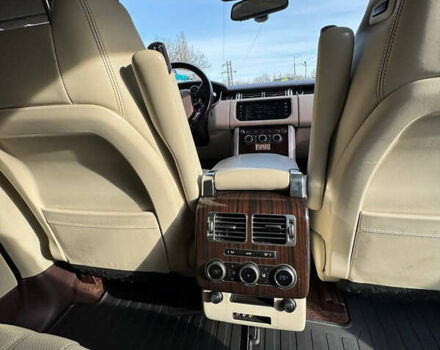 Черный Ленд Ровер Рендж Ровер, объемом двигателя 4.37 л и пробегом 220 тыс. км за 40000 $, фото 7 на Automoto.ua