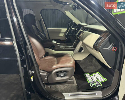 Чорний Ленд Ровер Рендж Ровер, об'ємом двигуна 4.37 л та пробігом 246 тис. км за 32299 $, фото 27 на Automoto.ua