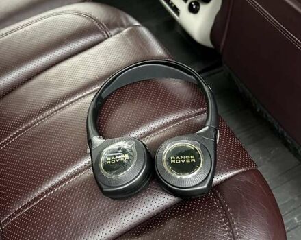 Чорний Ленд Ровер Рендж Ровер, об'ємом двигуна 5 л та пробігом 174 тис. км за 41000 $, фото 25 на Automoto.ua