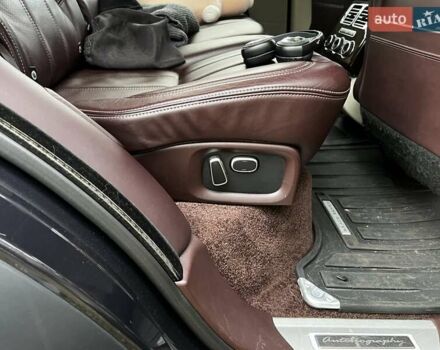 Чорний Ленд Ровер Рендж Ровер, об'ємом двигуна 5 л та пробігом 174 тис. км за 41000 $, фото 29 на Automoto.ua