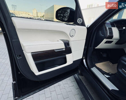 Чорний Ленд Ровер Рендж Ровер, об'ємом двигуна 3 л та пробігом 169 тис. км за 33500 $, фото 10 на Automoto.ua