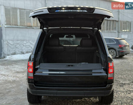 Чорний Ленд Ровер Рендж Ровер, об'ємом двигуна 5 л та пробігом 205 тис. км за 29999 $, фото 30 на Automoto.ua