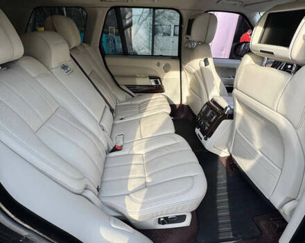 Черный Ленд Ровер Рендж Ровер, объемом двигателя 4.37 л и пробегом 220 тыс. км за 40000 $, фото 4 на Automoto.ua