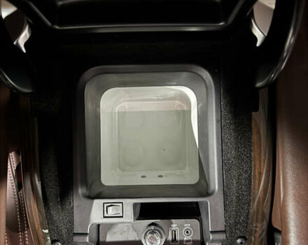 Чорний Ленд Ровер Рендж Ровер, об'ємом двигуна 4.37 л та пробігом 246 тис. км за 32299 $, фото 46 на Automoto.ua