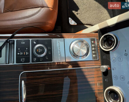 Черный Ленд Ровер Рендж Ровер, объемом двигателя 4.37 л и пробегом 202 тыс. км за 61499 $, фото 70 на Automoto.ua