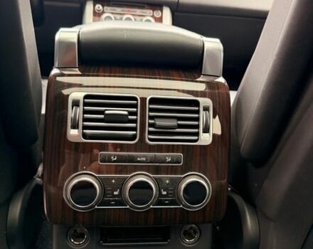 Черный Ленд Ровер Рендж Ровер, объемом двигателя 3 л и пробегом 204 тыс. км за 28500 $, фото 50 на Automoto.ua