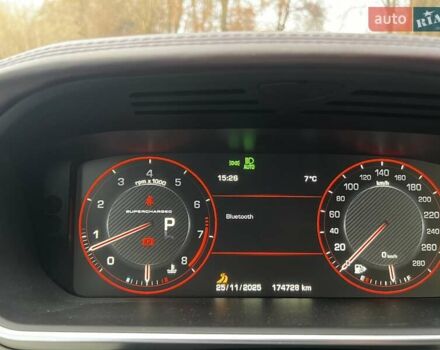 Чорний Ленд Ровер Рендж Ровер, об'ємом двигуна 5 л та пробігом 174 тис. км за 41000 $, фото 63 на Automoto.ua