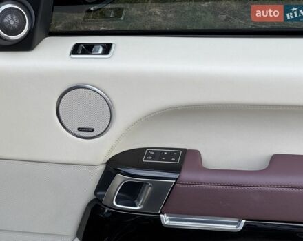 Чорний Ленд Ровер Рендж Ровер, об'ємом двигуна 4.4 л та пробігом 221 тис. км за 28800 $, фото 40 на Automoto.ua