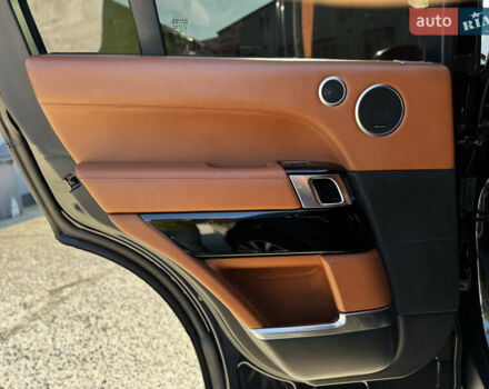 Ленд Ровер Рендж Ровер 2014 у Житомирі на Automoto.ua Чорний Ленд Ровер Рендж Ровер, об'ємом двигуна 5 л та пробігом 144 тис. км за 38999 $, фото 41 на Automoto.ua