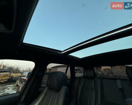 Чорний Ленд Ровер Рендж Ровер, об'ємом двигуна 5 л та пробігом 205 тис. км за 29999 $, фото 35 на Automoto.ua