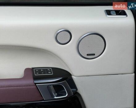 Чорний Ленд Ровер Рендж Ровер, об'ємом двигуна 4.4 л та пробігом 221 тис. км за 28800 $, фото 48 на Automoto.ua