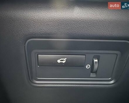 Чорний Ленд Ровер Рендж Ровер, об'ємом двигуна 2.99 л та пробігом 248 тис. км за 27900 $, фото 25 на Automoto.ua