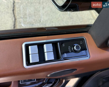 Черный Ленд Ровер Рендж Ровер, объемом двигателя 4.37 л и пробегом 202 тыс. км за 61499 $, фото 38 на Automoto.ua