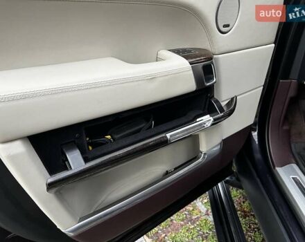 Чорний Ленд Ровер Рендж Ровер, об'ємом двигуна 5 л та пробігом 174 тис. км за 41000 $, фото 13 на Automoto.ua