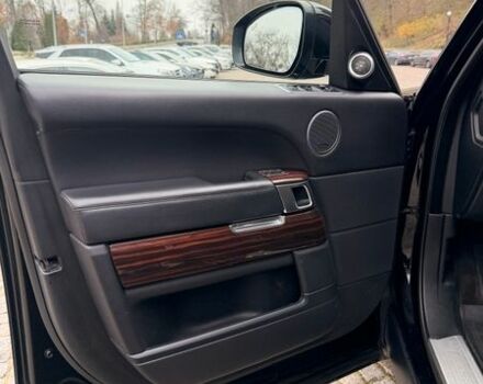 Черный Ленд Ровер Рендж Ровер, объемом двигателя 3 л и пробегом 204 тыс. км за 28500 $, фото 47 на Automoto.ua