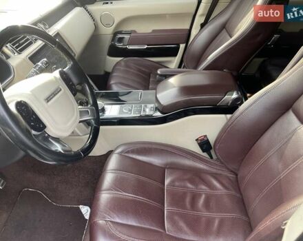 Черный Ленд Ровер Рендж Ровер, объемом двигателя 4.37 л и пробегом 221 тыс. км за 34000 $, фото 9 на Automoto.ua