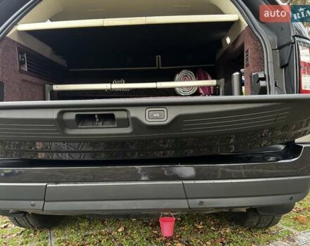 Чорний Ленд Ровер Рендж Ровер, об'ємом двигуна 5 л та пробігом 174 тис. км за 41000 $, фото 39 на Automoto.ua