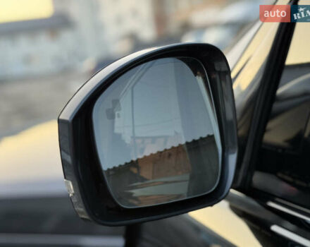 Чорний Ленд Ровер Рендж Ровер, об'ємом двигуна 5 л та пробігом 205 тис. км за 29999 $, фото 14 на Automoto.ua