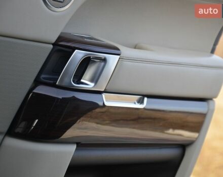 Чорний Ленд Ровер Рендж Ровер, об'ємом двигуна 3 л та пробігом 159 тис. км за 34750 $, фото 44 на Automoto.ua