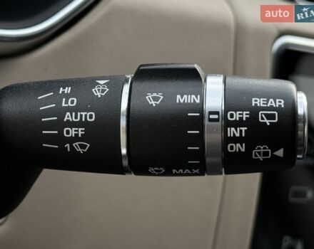 Чорний Ленд Ровер Рендж Ровер, об'ємом двигуна 4.4 л та пробігом 221 тис. км за 28800 $, фото 22 на Automoto.ua