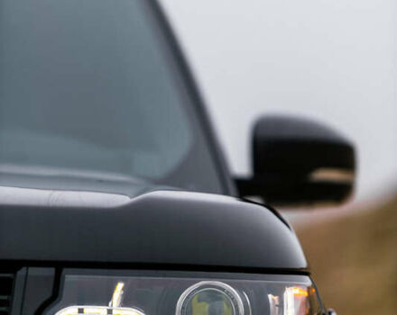 Черный Ленд Ровер Рендж Ровер, объемом двигателя 5 л и пробегом 129 тыс. км за 50000 $, фото 10 на Automoto.ua