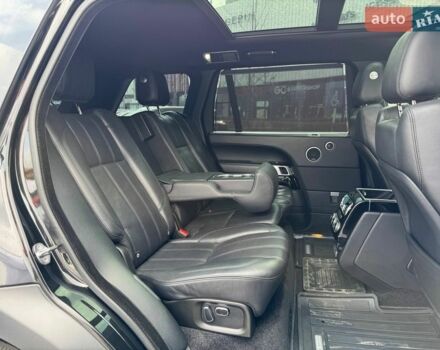Чорний Ленд Ровер Рендж Ровер, об'ємом двигуна 5 л та пробігом 140 тис. км за 35990 $, фото 13 на Automoto.ua