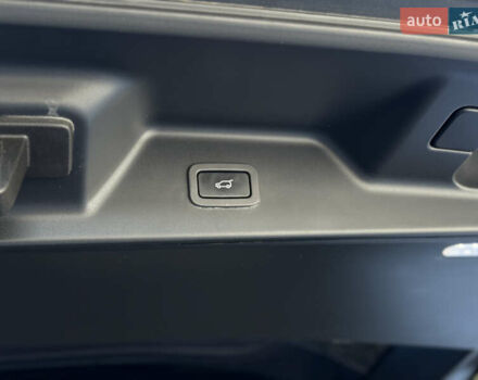 Черный Ленд Ровер Рендж Ровер, объемом двигателя 4.4 л и пробегом 193 тыс. км за 35900 $, фото 55 на Automoto.ua