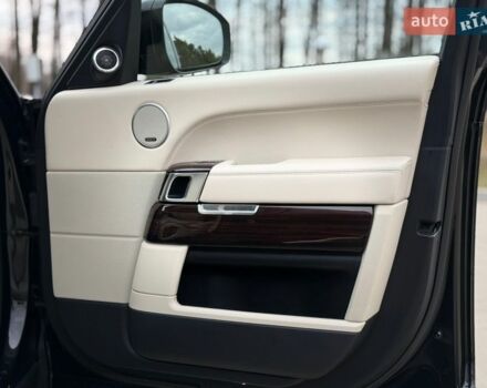 Черный Ленд Ровер Рендж Ровер, объемом двигателя 3 л и пробегом 179 тыс. км за 34900 $, фото 99 на Automoto.ua