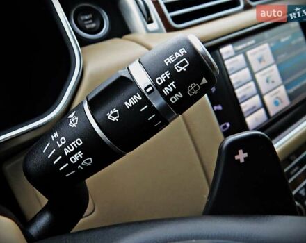 Чорний Ленд Ровер Рендж Ровер, об'ємом двигуна 3 л та пробігом 124 тис. км за 35000 $, фото 11 на Automoto.ua