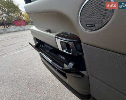 Чорний Ленд Ровер Рендж Ровер, об'ємом двигуна 3 л та пробігом 225 тис. км за 44000 $, фото 8 на Automoto.ua