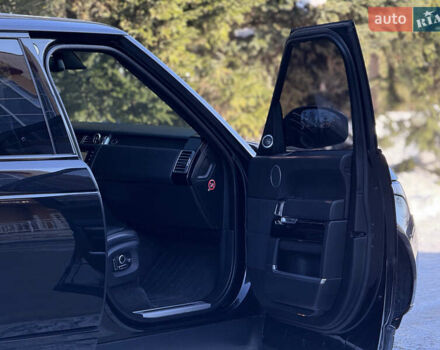 Черный Ленд Ровер Рендж Ровер, объемом двигателя 4.4 л и пробегом 193 тыс. км за 35900 $, фото 25 на Automoto.ua