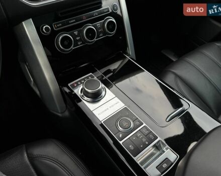 Чорний Ленд Ровер Рендж Ровер, об'ємом двигуна 5 л та пробігом 140 тис. км за 35990 $, фото 35 на Automoto.ua