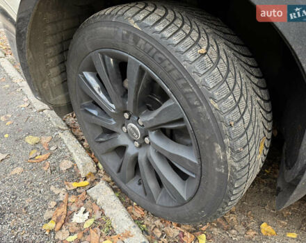 Чорний Ленд Ровер Рендж Ровер, об'ємом двигуна 3 л та пробігом 215 тис. км за 39999 $, фото 45 на Automoto.ua