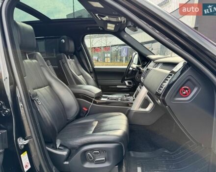 Чорний Ленд Ровер Рендж Ровер, об'ємом двигуна 5 л та пробігом 140 тис. км за 35990 $, фото 15 на Automoto.ua