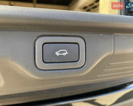 Черный Ленд Ровер Рендж Ровер, объемом двигателя 2.99 л и пробегом 37 тыс. км за 39900 $, фото 23 на Automoto.ua