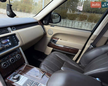 Чорний Ленд Ровер Рендж Ровер, об'ємом двигуна 3 л та пробігом 215 тис. км за 39999 $, фото 39 на Automoto.ua